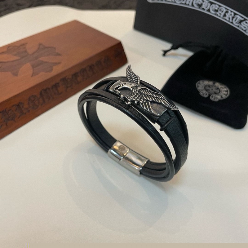 Ch**me He**ts bracelets